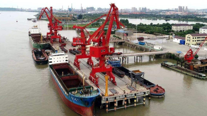 张掖概述露天料场港口封闭问题的实行方法